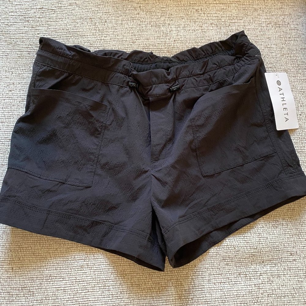 Athleta Trekkie Paper Bag Short